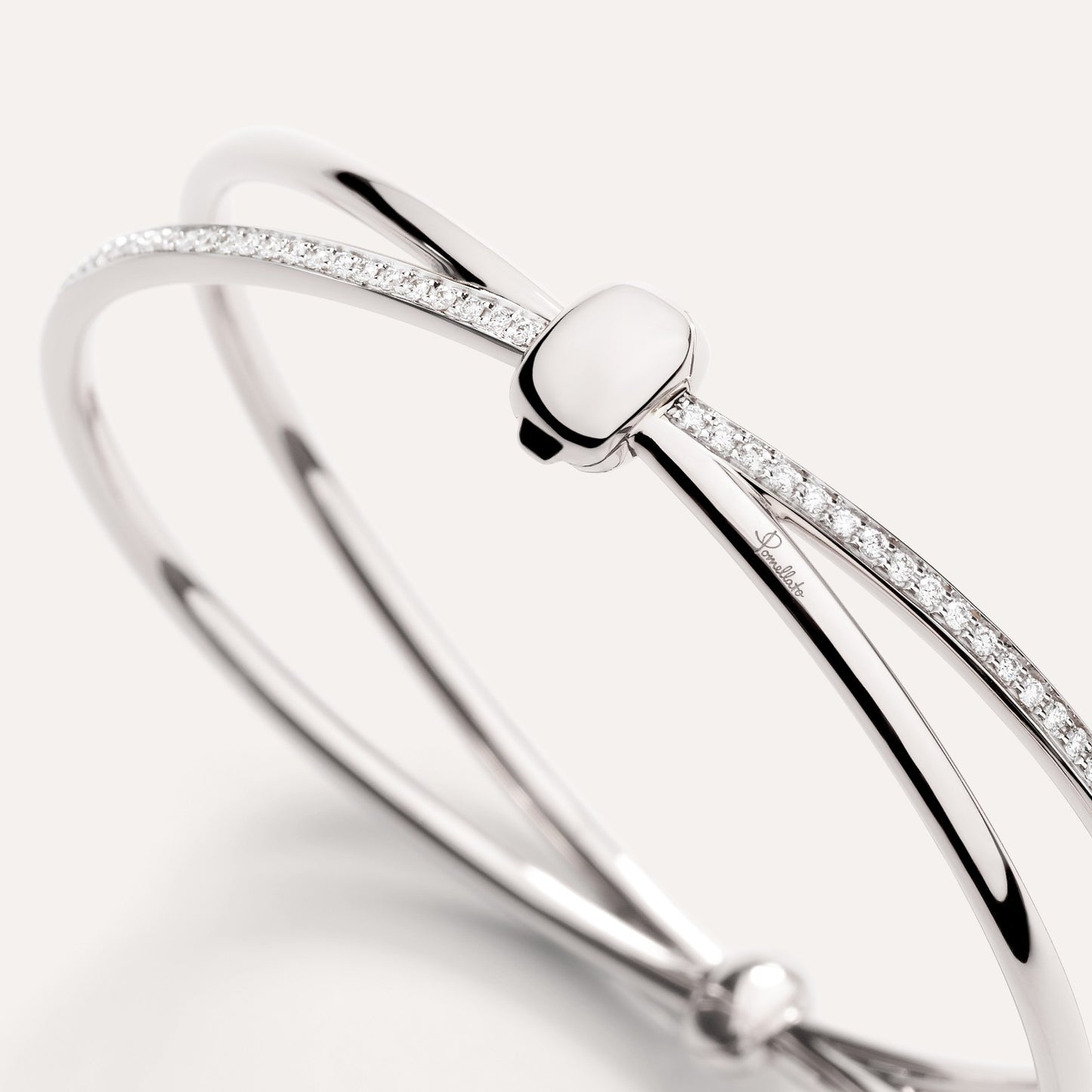 Paris Fashion Silver Bracelet